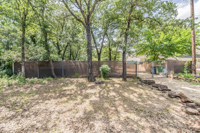 2057 Breezywood Drive, Flower Mound, TX 75022