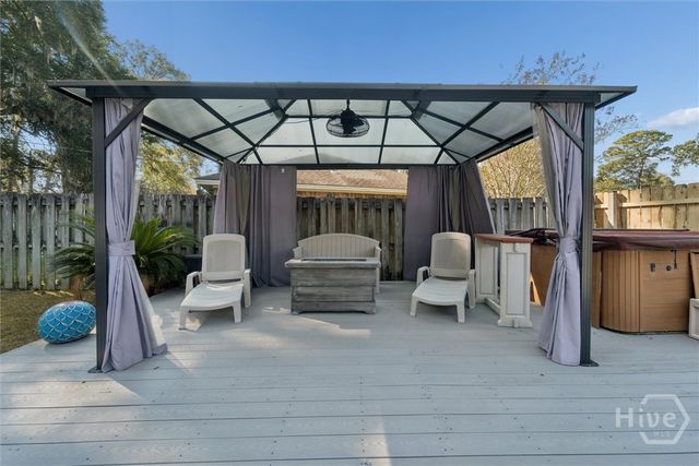 903 Moss Drive, Savannah, GA 31410