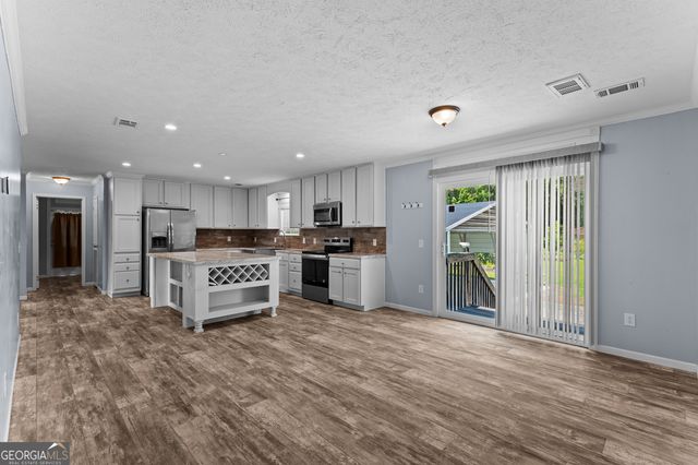 61 Greenway Lane, Midway, GA 31320