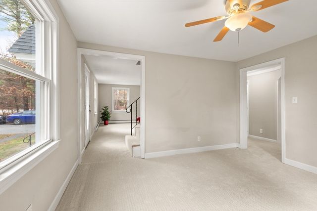 319 Pleasant St, Dunstable, MA 01827