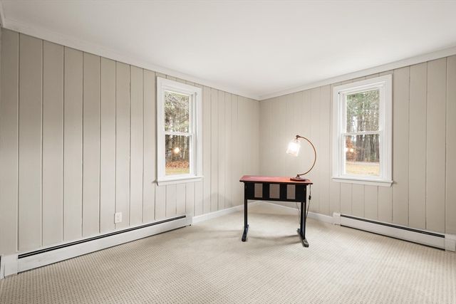 319 Pleasant St, Dunstable, MA 01827