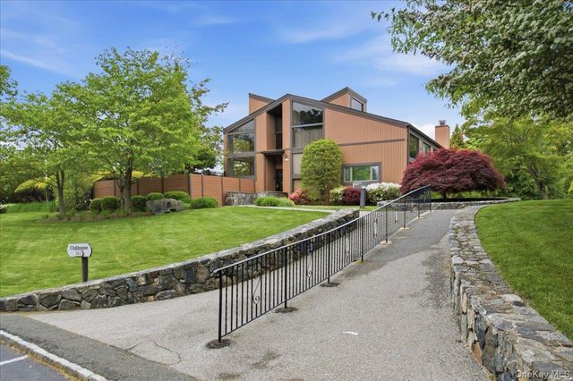 217 Martling Avenue, Tarrytown, NY 10591