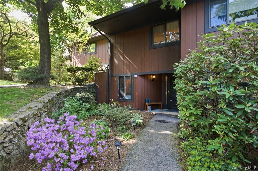 217 Martling Avenue, Tarrytown, NY 10591