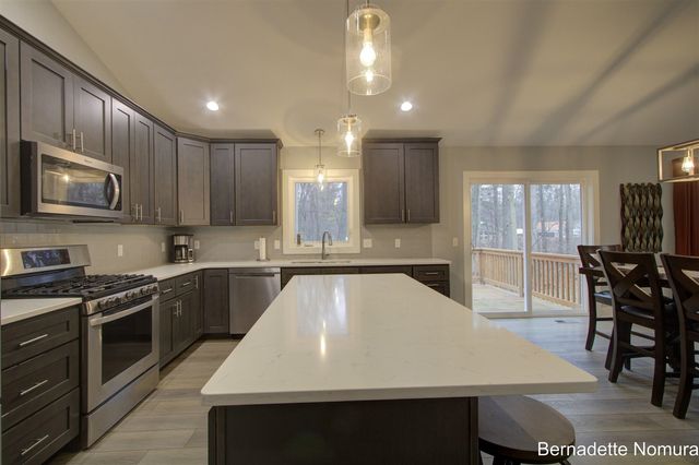 14347 Johnson Street, Grand Haven, MI 49417