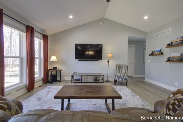 14347 Johnson Street, Grand Haven, MI 49417