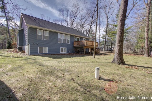 14347 Johnson Street, Grand Haven, MI 49417