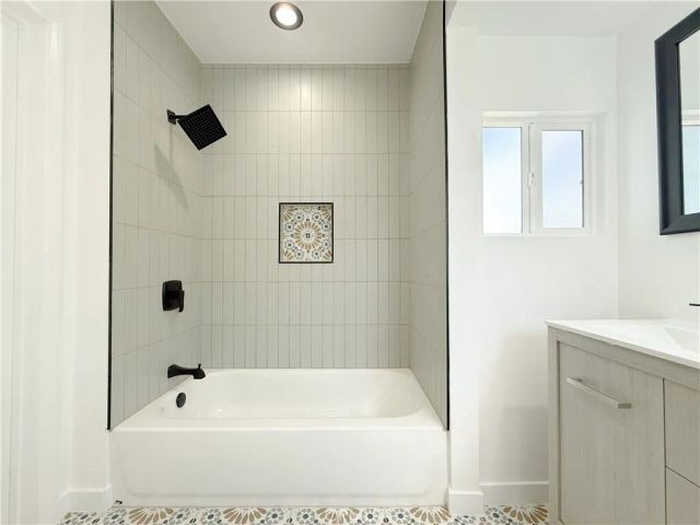 1008 W 134th Place, Compton, CA 90222