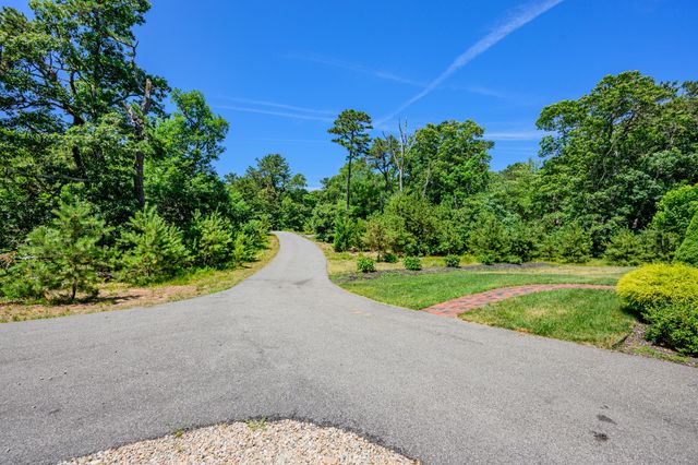 297 Depot Road, Harwich, MA 02645