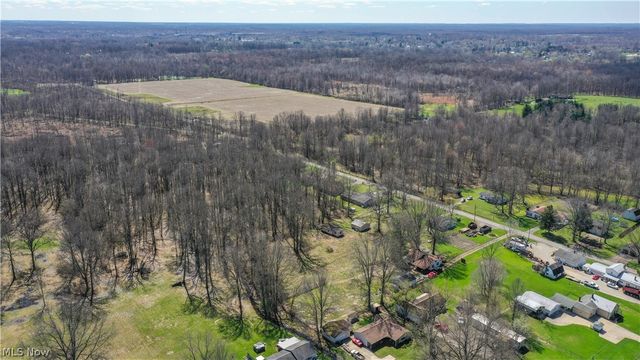5556 Shaffer Road NW, Warren, OH 44481