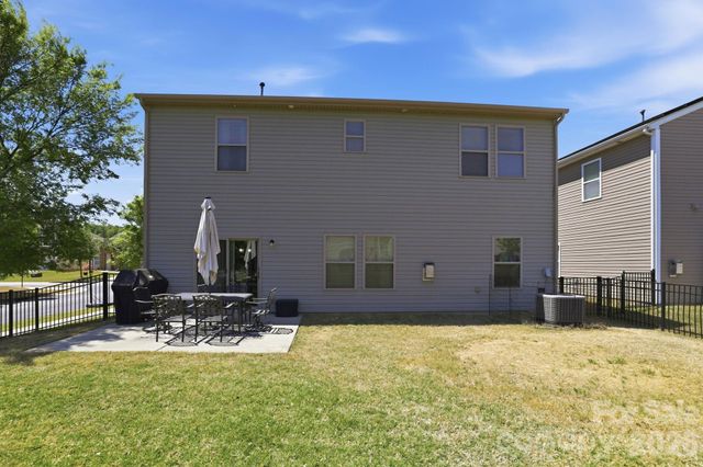 1429 Sunflower Field Place, Matthews, NC 28104