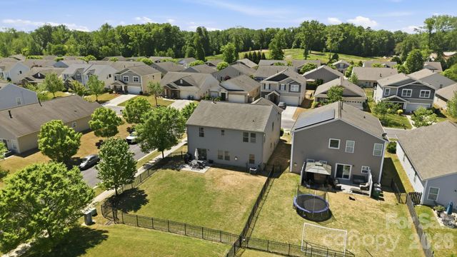 1429 Sunflower Field Place, Matthews, NC 28104