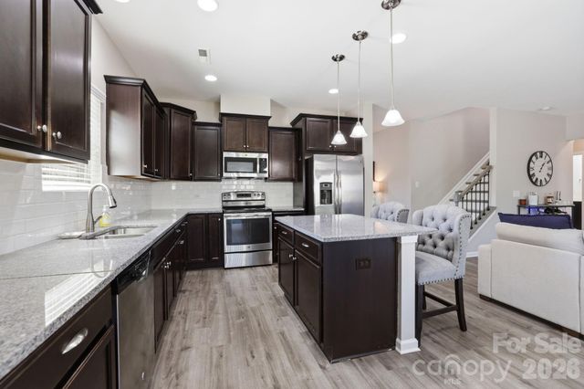 1429 Sunflower Field Place, Matthews, NC 28104