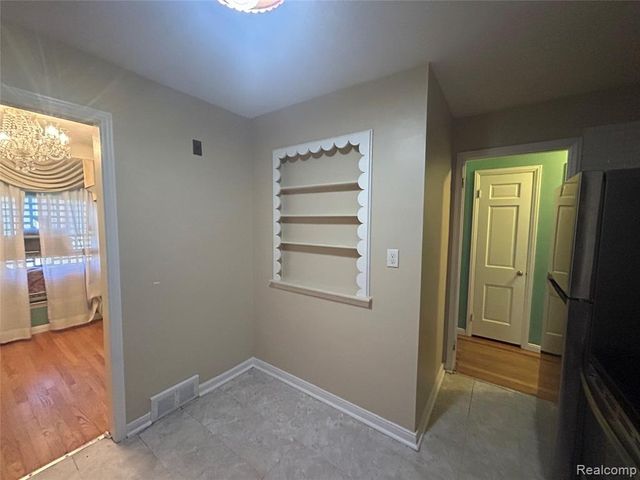 8060 House Street, Detroit, MI 48234