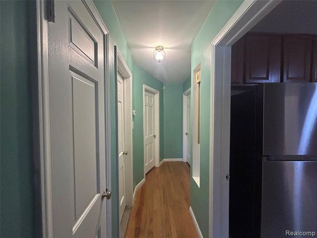 8060 House Street, Detroit, MI 48234