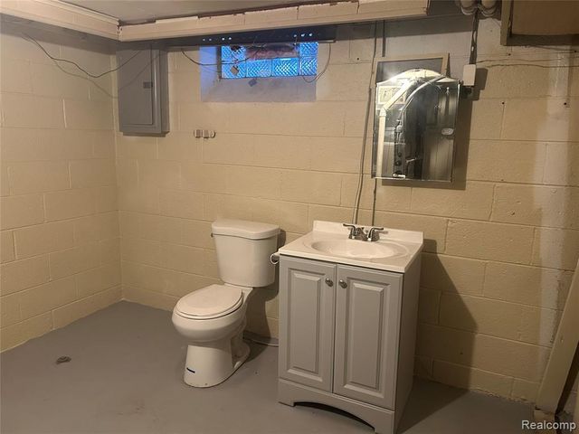 8060 House Street, Detroit, MI 48234