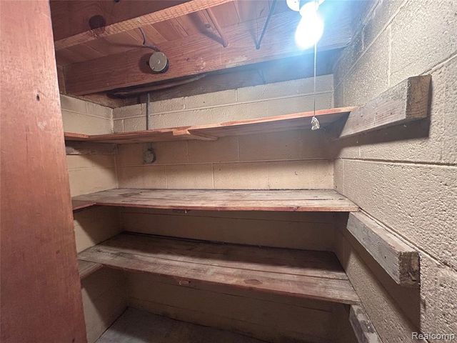 8060 House Street, Detroit, MI 48234