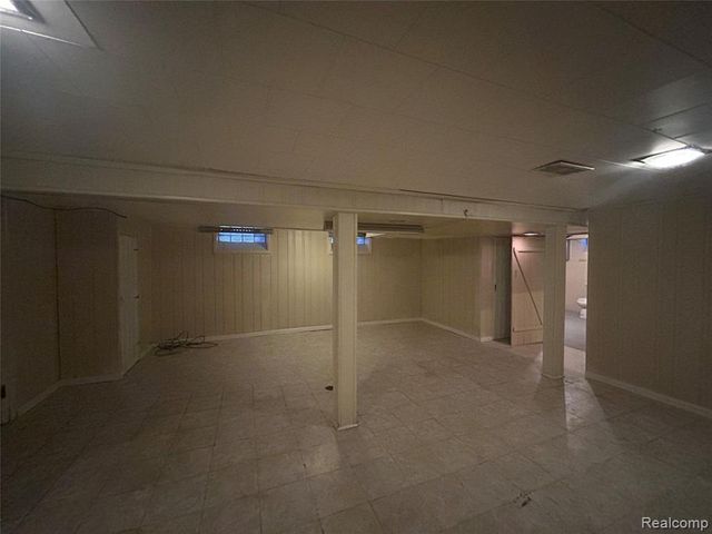 8060 House Street, Detroit, MI 48234