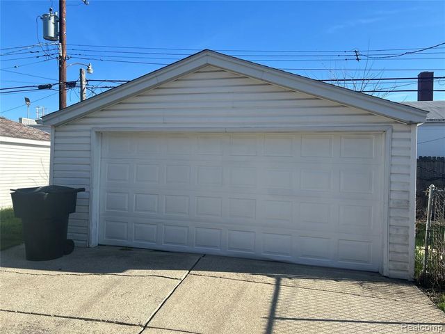 8060 House Street, Detroit, MI 48234