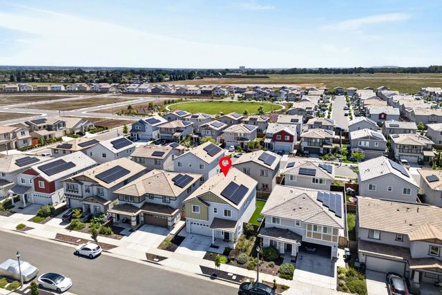 3159 Declaration Ave, Lincoln, CA 95648