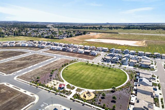 3159 Declaration Ave, Lincoln, CA 95648