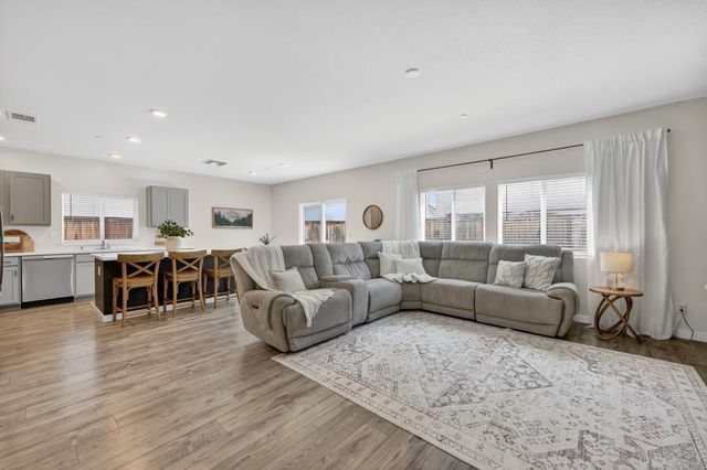 3159 Declaration Ave, Lincoln, CA 95648
