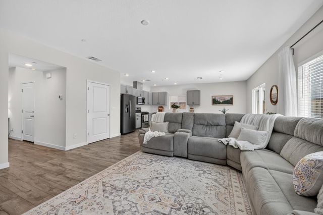 3159 Declaration Ave, Lincoln, CA 95648