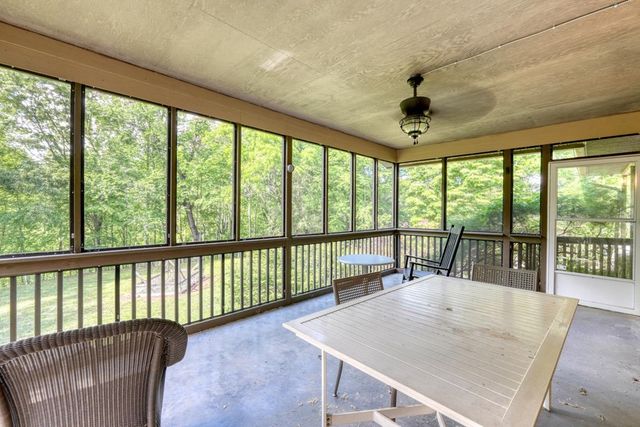 874 Deer Hill Road, Murphy, NC 28906