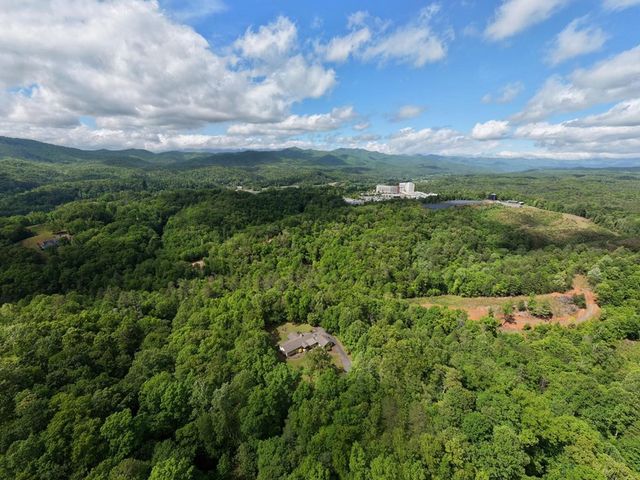 874 Deer Hill Road, Murphy, NC 28906