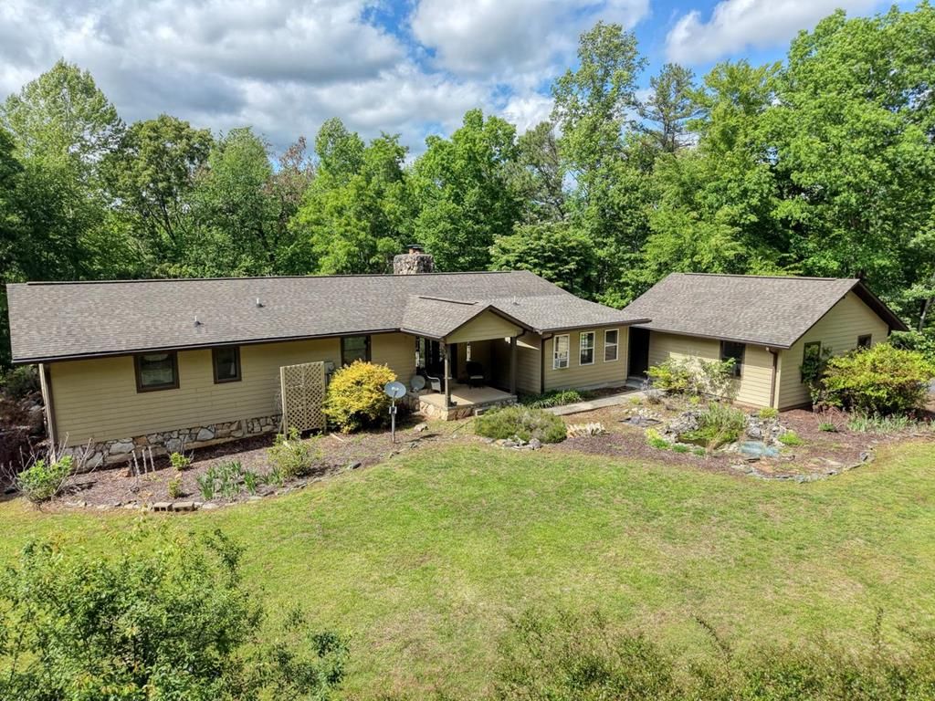 874 Deer Hill Road, Murphy, NC 28906