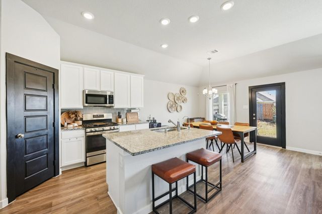 1217 Filly Creek Drive, Alvin, TX 77511