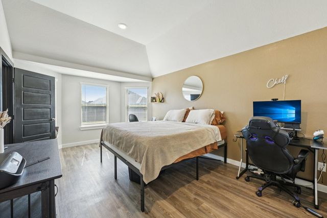 1217 Filly Creek Drive, Alvin, TX 77511