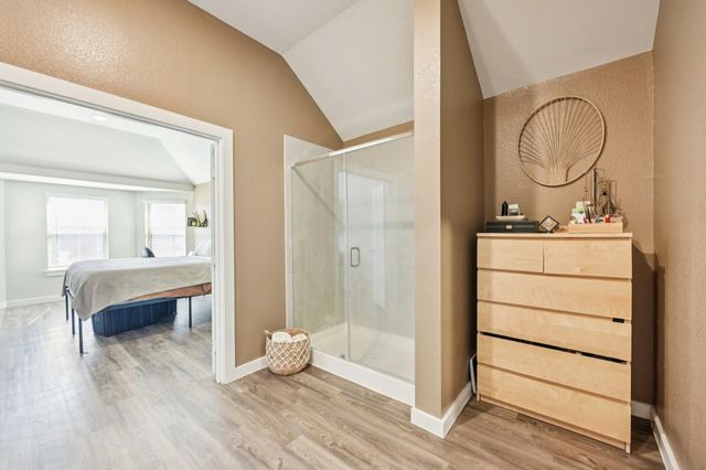 1217 Filly Creek Drive, Alvin, TX 77511