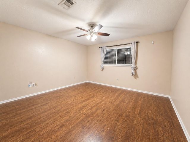 5810 Sunnygate Drive, Spring, TX 77373