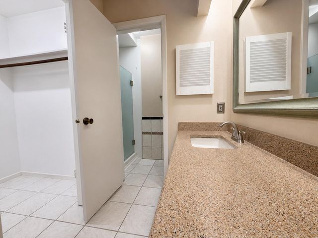 5810 Sunnygate Drive, Spring, TX 77373