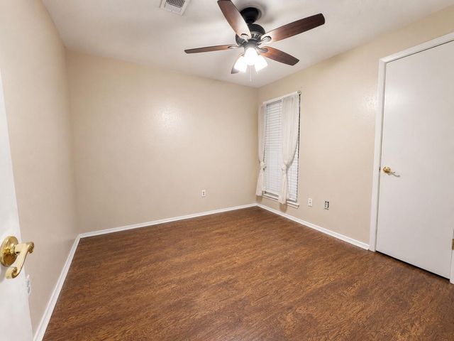 5810 Sunnygate Drive, Spring, TX 77373