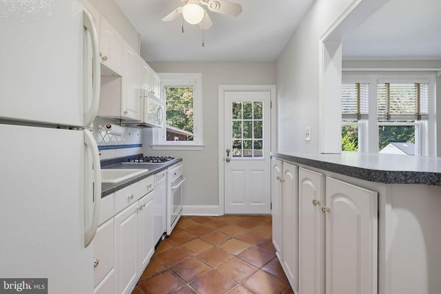 202 RIDGE AVE, Towson, MD 21286