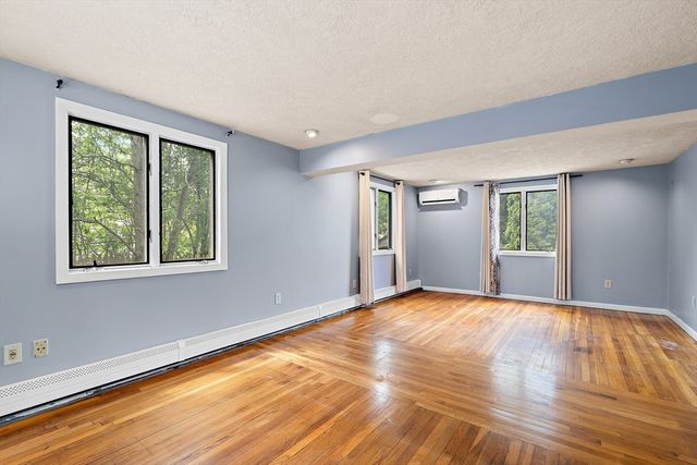 6 Hovey Ave, Natick, MA 01760