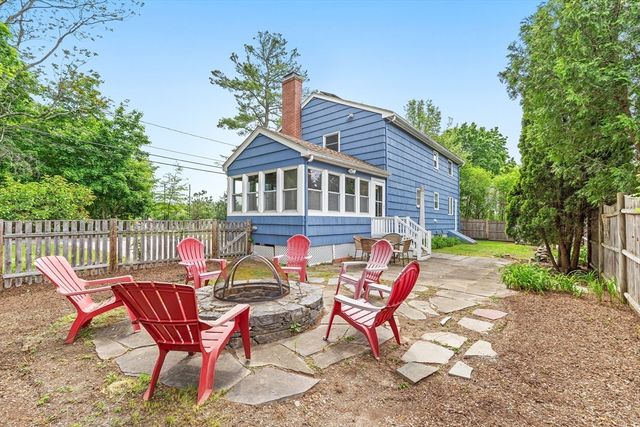 6 Hovey Ave, Natick, MA 01760