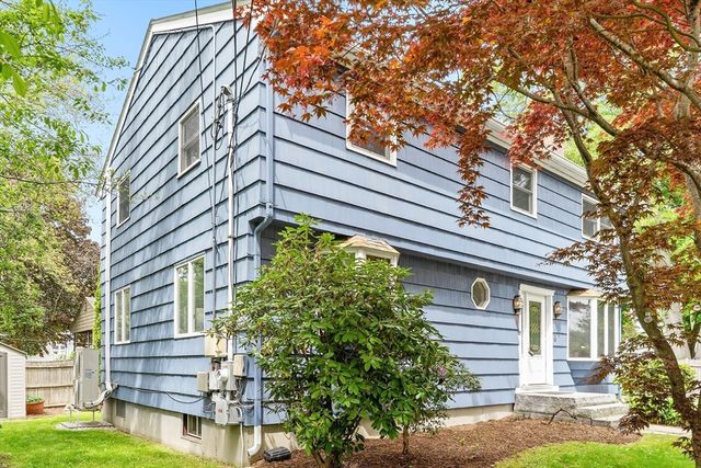 6 Hovey Ave, Natick, MA 01760