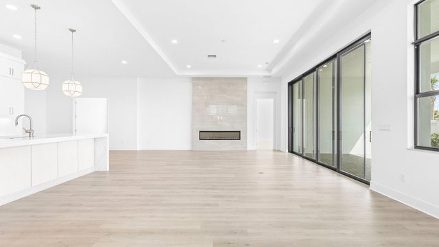 14030 Bastille Street, Palm Beach Gardens, FL 33412