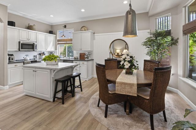 7020 Windchime Way, Roseville, CA 95747