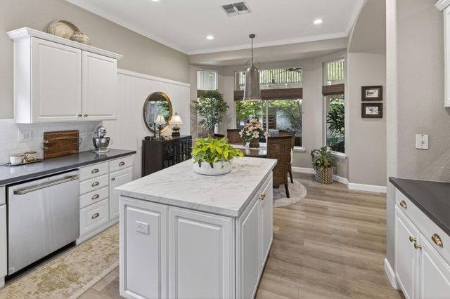 7020 Windchime Way, Roseville, CA 95747