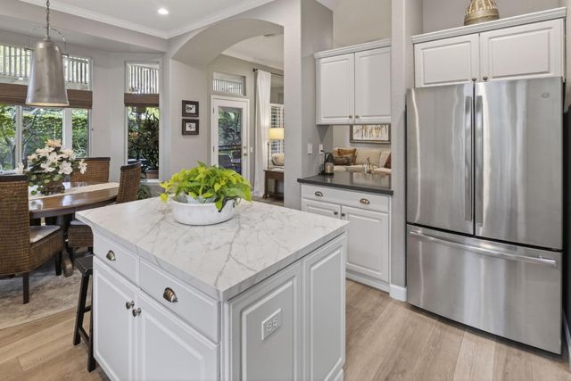 7020 Windchime Way, Roseville, CA 95747