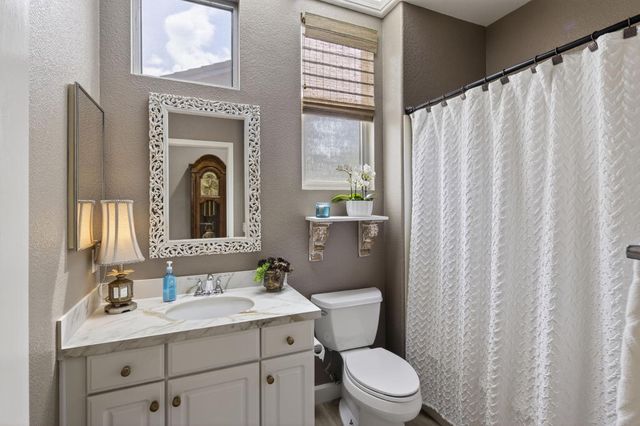 7020 Windchime Way, Roseville, CA 95747