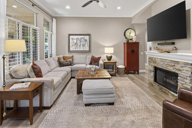 7020 Windchime Way, Roseville, CA 95747