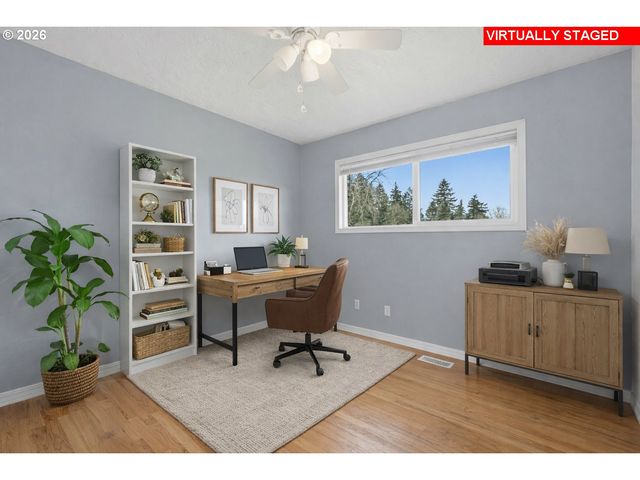 1520 Se 210TH Ave, Gresham, OR 97030