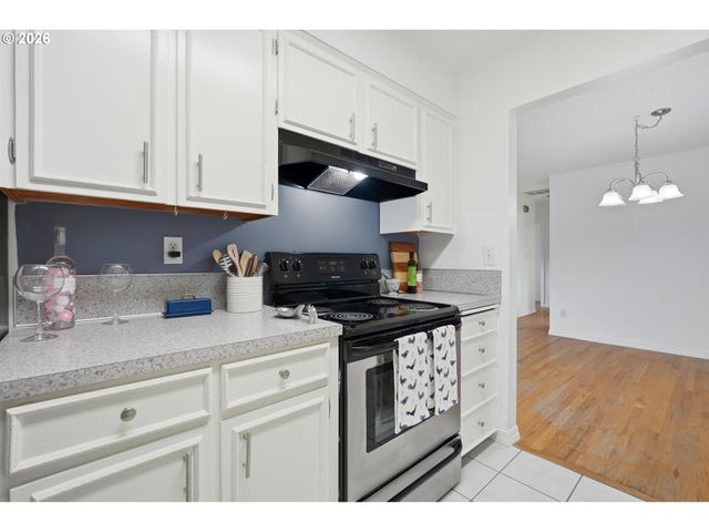 1520 Se 210TH Ave, Gresham, OR 97030