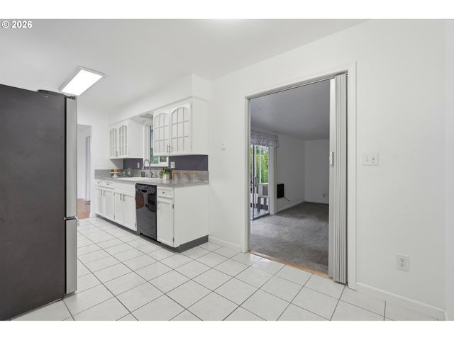 1520 Se 210TH Ave, Gresham, OR 97030