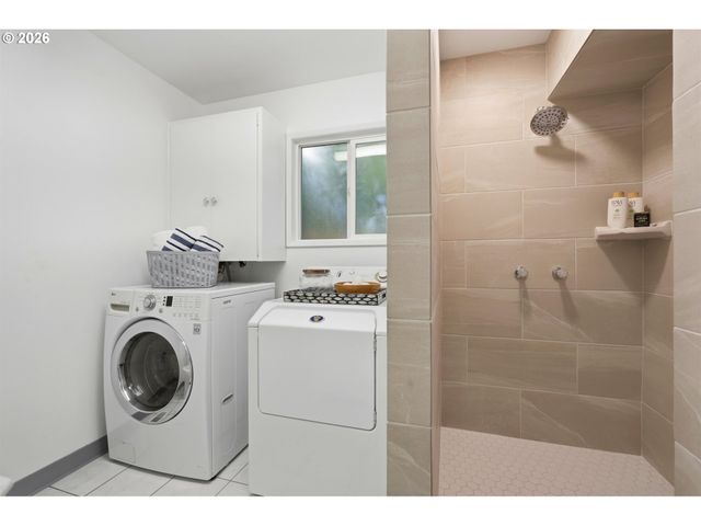 1520 Se 210TH Ave, Gresham, OR 97030