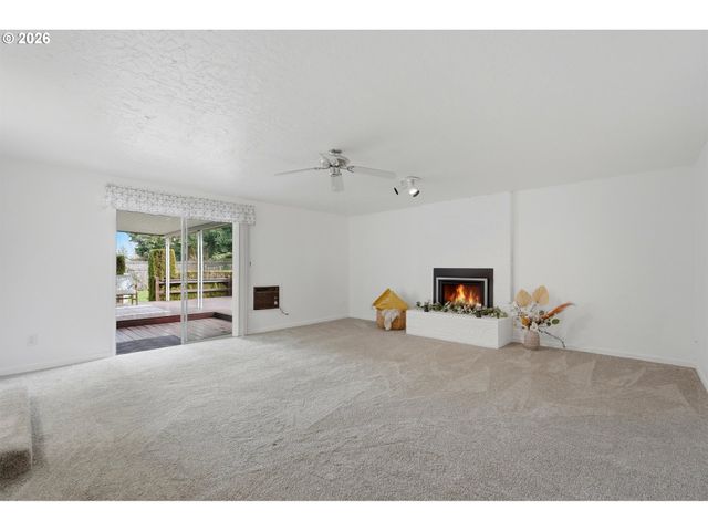1520 Se 210TH Ave, Gresham, OR 97030
